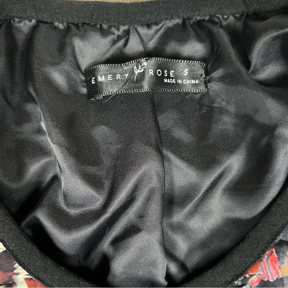 Quilted Patchwork Jacket Pattern Polyester Button Front Emery Rose Women's small - Picture 3 of 12